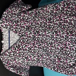 Cant tell if it's purple or pink????